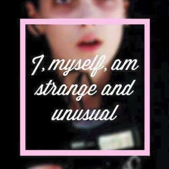 Meet your Posher, Cyn - Picture 3 of 8